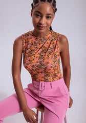 LEZ A LEZ CROP TOP FEMME
