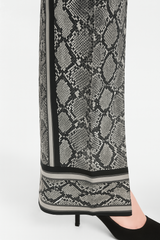 MICHAEL KORS PANTALON FEMEM 

MICHAEL KORS PANTALON FEMME