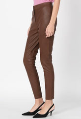 Esprit pantalon en cuir Femme