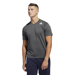 Adidas t / shirt